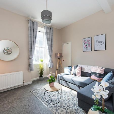 Downtown And Central 1 Bed In Edinburgh, Sleeps 4 Apartamento Exterior foto