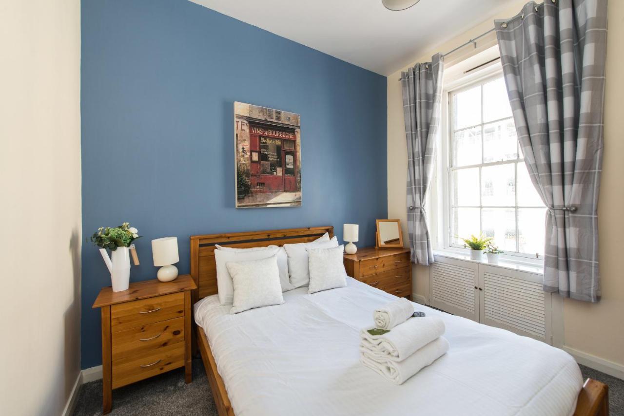 Downtown And Central 1 Bed In Edinburgh, Sleeps 4 Apartamento Exterior foto